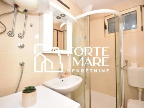 Prodaja, jednosoban stan, 51m², Herceg Novi, Crna Gora - image 9