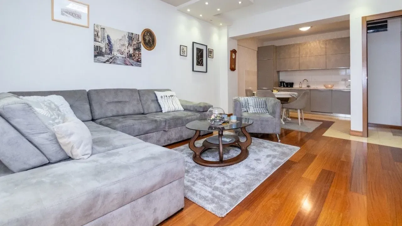 Rent, two bedroom apartment, 75m², Podgorica, Crna Gora