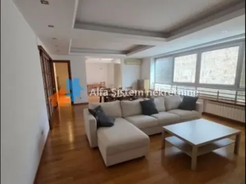 Stan in Vračar Centar