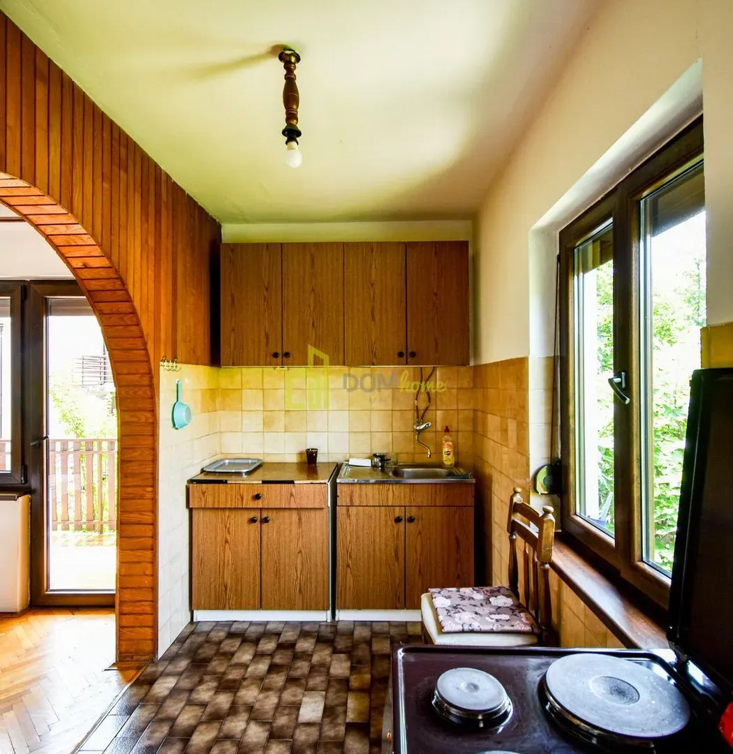 Sale, house, 370m², Tološi, Podgorica