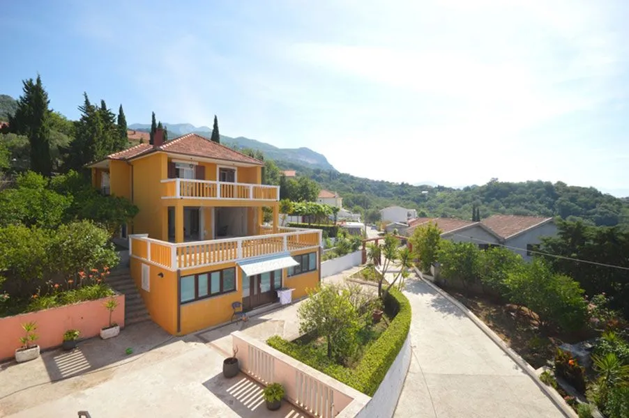 Prodaja, kuća, 250m², Topla, Herceg Novi