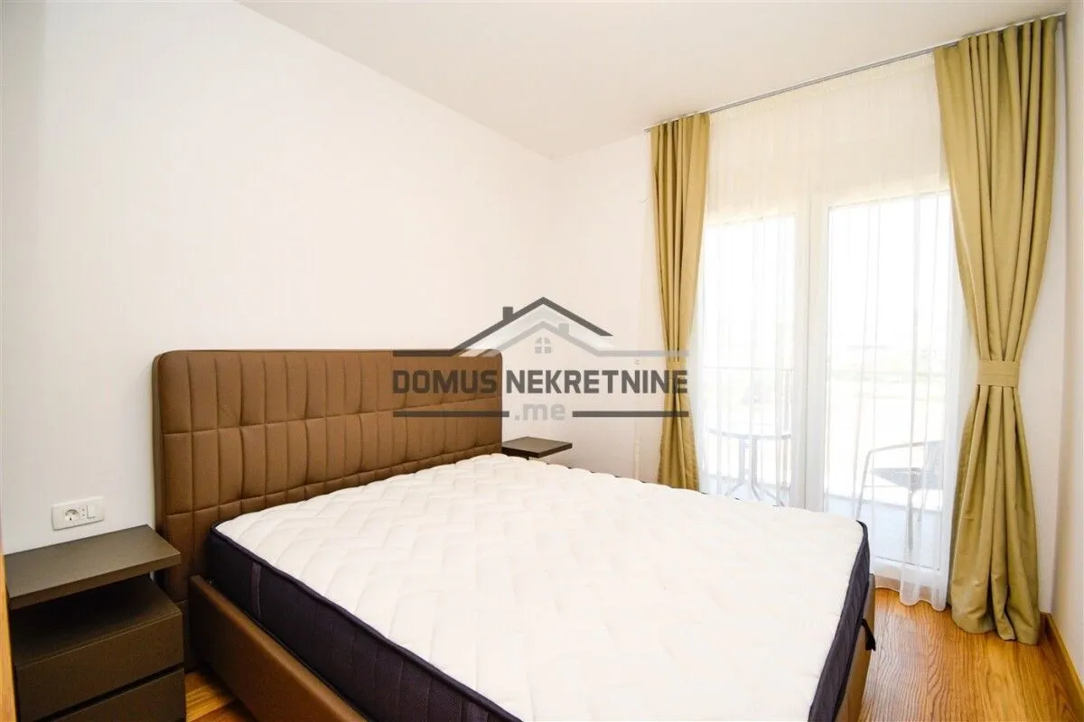 Rent, two bedroom apartment, 75m², City Kvart, Podgorica