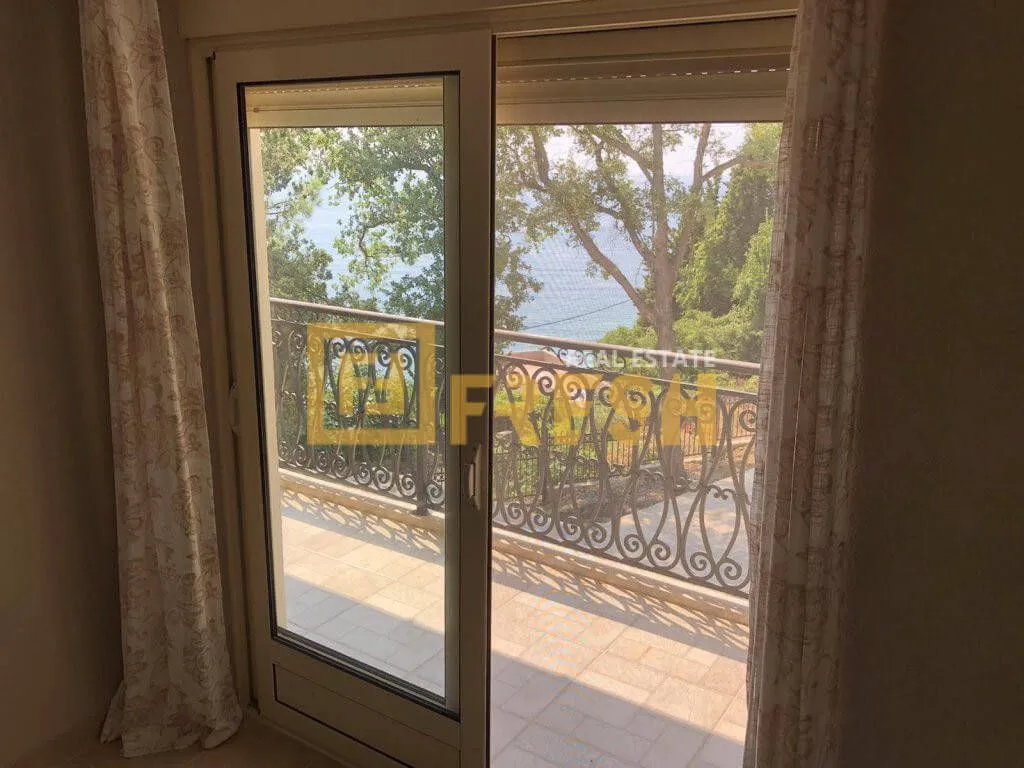Sale, house, 250m², Ulcinj, Crna Gora