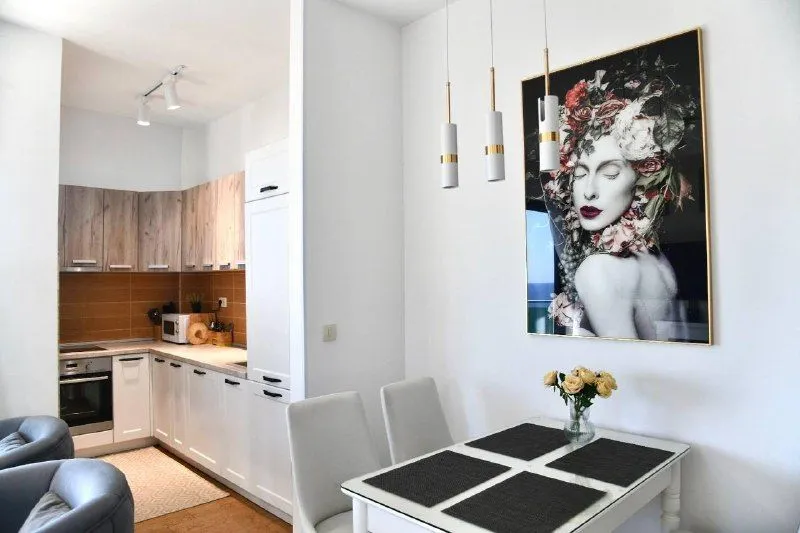 Sale, two bedroom apartment, 72m², Bečići, Budva