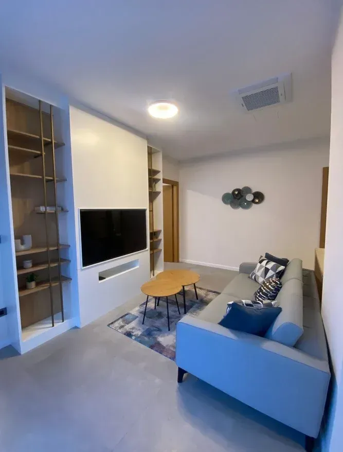 Izdavanje, stan, 55m², Tivat, Crna Gora