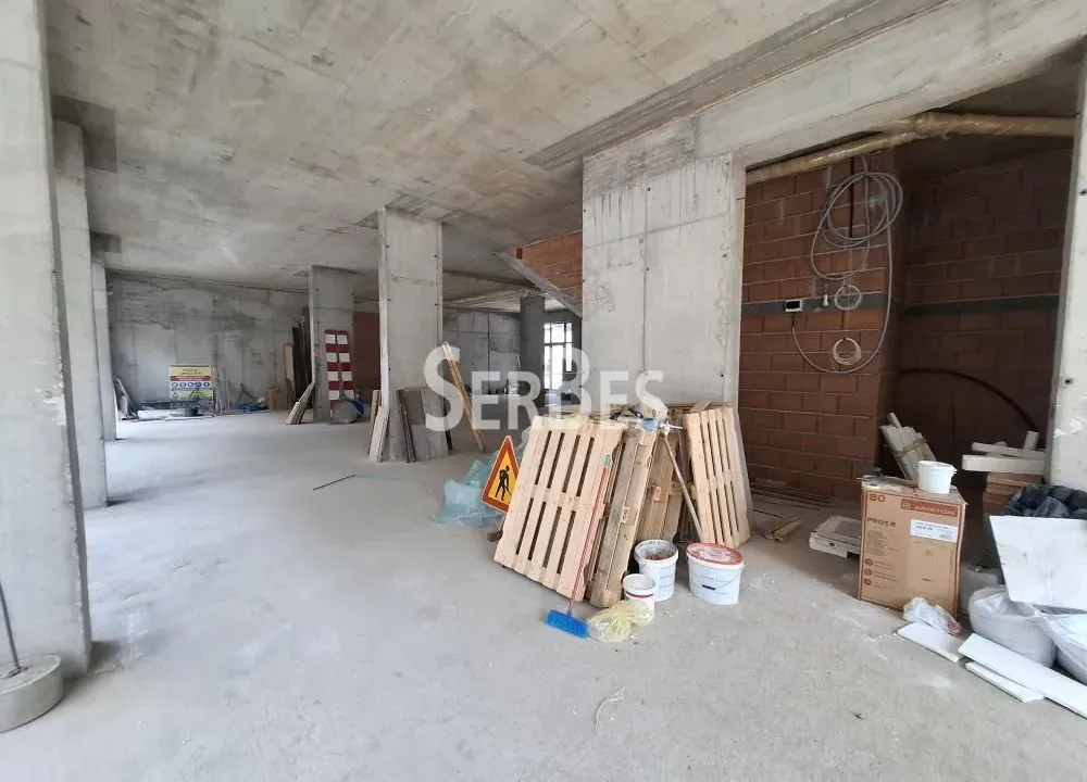 Sale, office space, 259m², Bulevar Oslobodjenja, Novi Sad Sve Podlokacije