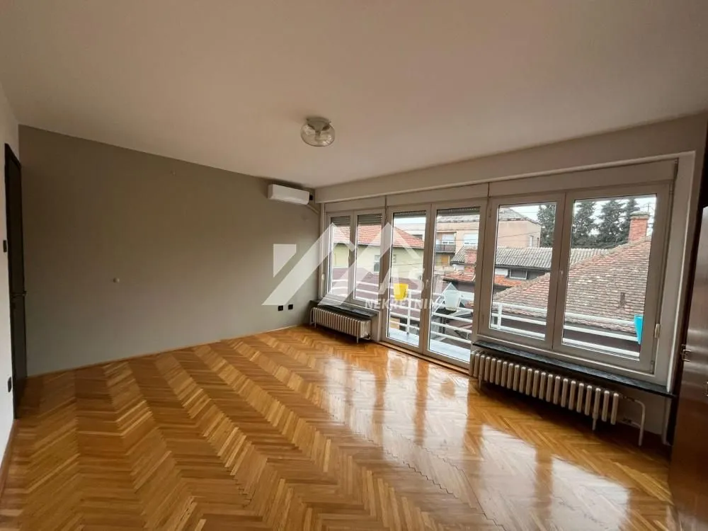 Rent, office space, 280m², Novi Sad Sve Podlokacije, Novi Sad
