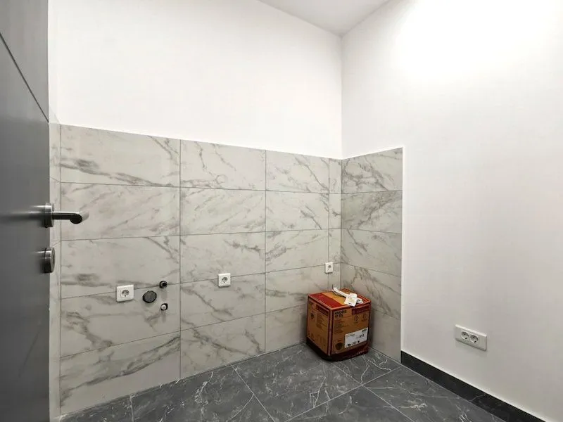 Rent, office space, 77m², Centar, Podgorica