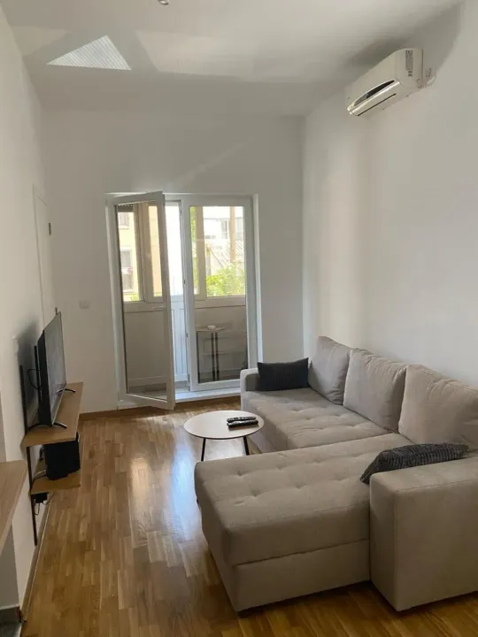 Rent, one bedroom apartment, 35m², Zemun Sve Podlokacije, Beograd