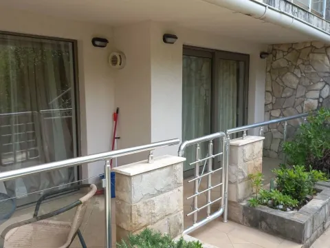 Prodaja, jednosoban stan, 39m², Pržno, Budva - image 5