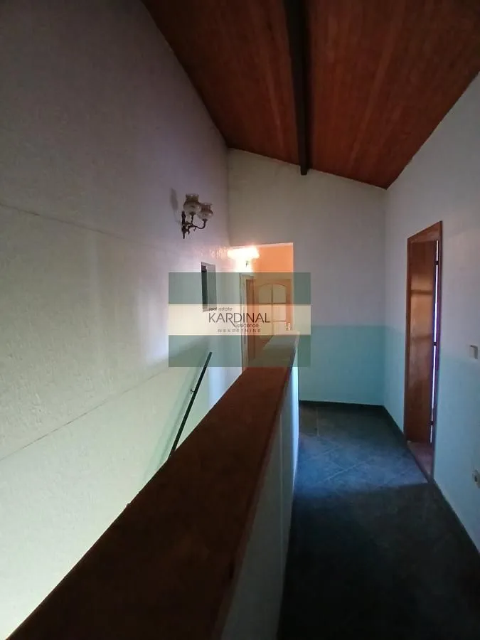 Sale, house, 536m², XI Kongres, Paraćin