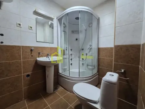 Prodaja, dvosoban stan, 73m², Dalmatinska ulica, Podgorica - image 8