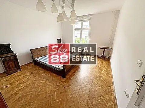 Rent, three bedroom apartment, 130m², Neimar, Vračar Sve Podlokacije - image 3