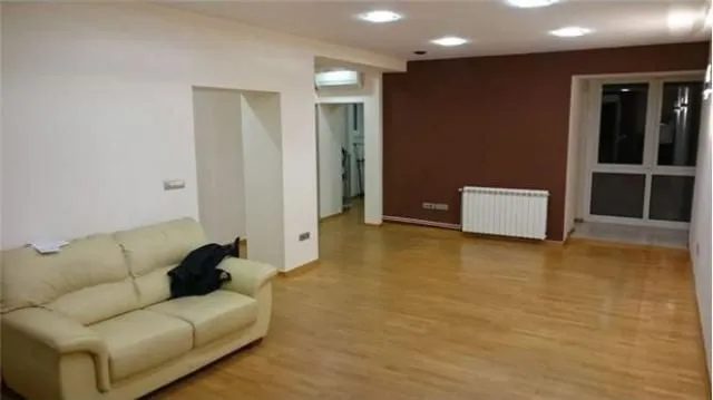 Rent, office space, 80m², Stari Grad, Beograd