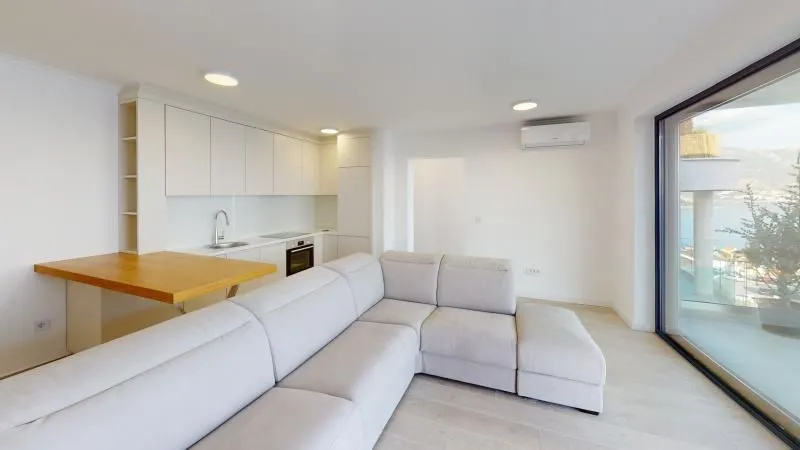 Prodaja, jednosoban stan, 76m², Budva, Crna Gora