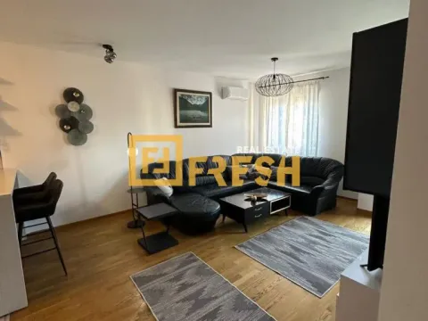 Izdavanje, dvosoban stan, 64m², City Kvart, Podgorica - image 6