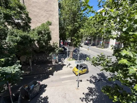 Prodaja, četvorosoban stan, 111m², Stari Grad, Beograd - image 18