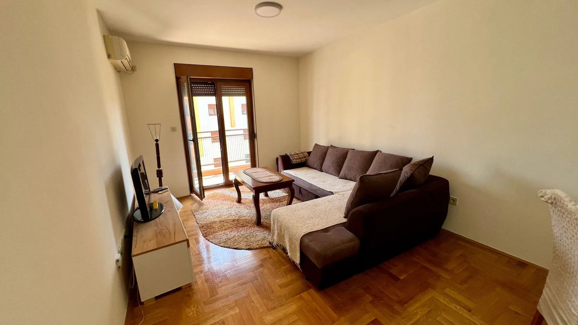 Prodaja, dvosoban stan, 69m², Stari Aerodrom, Podgorica