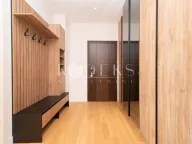 Izdavanje, trosoban stan, 127m², Preko Morače, Podgorica - image 14