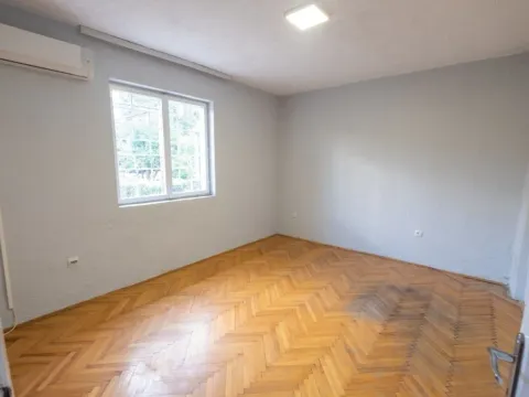 Izdavanje, poslovni prostor, 62m², Zabjelo, Podgorica - image 6