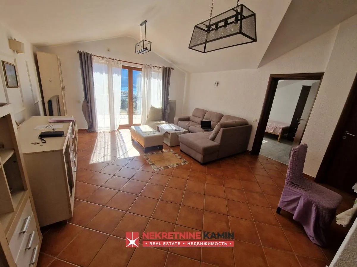 Sale, two bedroom apartment, 105m², Bečići, Budva