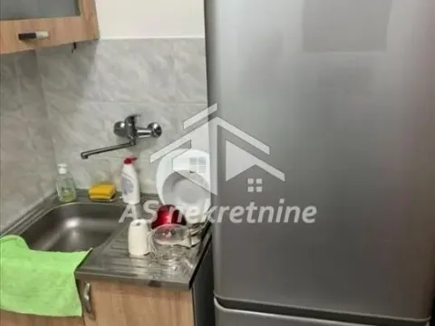 Izdavanje, stan, 80m², Vračar Hram, Vračar Sve Podlokacije - image 5