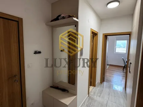 Sale, two bedroom apartment, 72m², New City, Podgorica - image 12