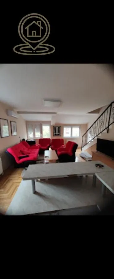 Izdavanje, četvorosoban stan, 110m², Železnička Stanica, Novi Sad Sve Podlokacije