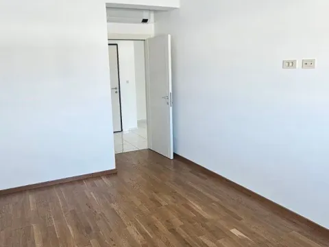 Izdavanje, dvosoban stan, 70m², Zabjelo, Podgorica - image 5