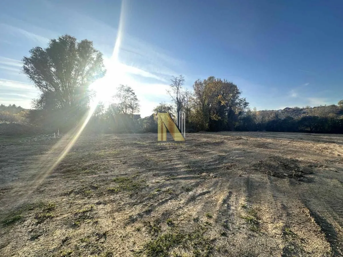 Prodaja, plac, 1700m², Alibegovac, Petrovaradin