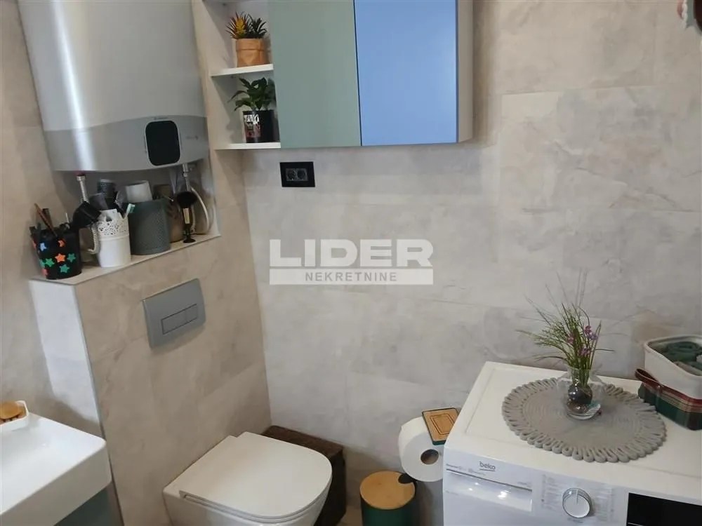 Sale, apartment, 150m², Uciteljsko Naselje, Zvezdara Sve Podlokacije