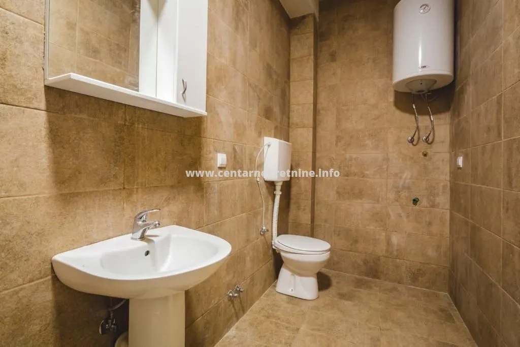 Sale, house, 195m², Utjeha, Bar