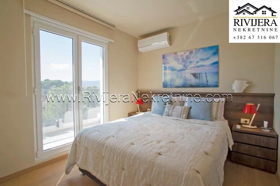 Prodaja, dvosoban stan, 64m², Tivat, Crna Gora