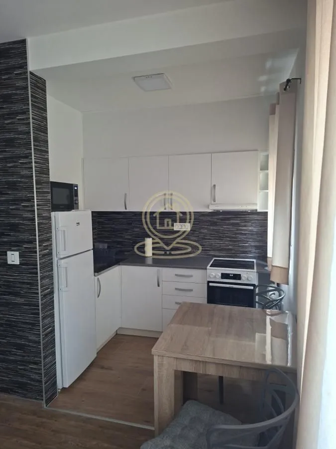 Izdavanje, dvosoban stan, 27m², Voždovac Sve Podlokacije, Beograd