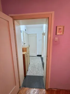 Prodaja, jednosoban stan, 45m², Centar, Podgorica - image 8