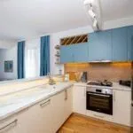 Izdavanje, kuća, 250m², Budva, Crna Gora - image 37