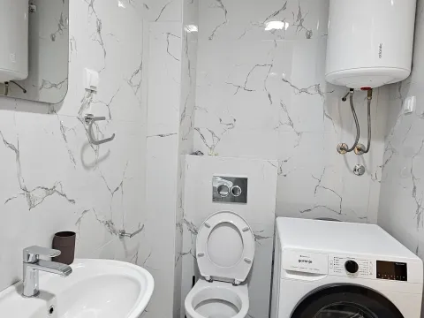 Rent, one bedroom apartment, 45m², Zabjelo, Podgorica - image 9