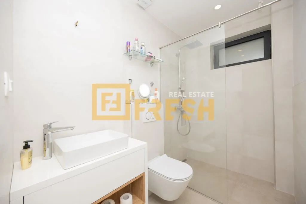 Rent, house, 214m², Stara Varoš, Podgorica
