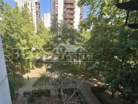 Sale, two bedroom apartment, 65m², Novi Beograd Blok 63, Novi Beograd Sve Podlokacije - image 9