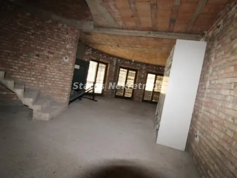 Prodaja, kuća, 416m², Sremska Mitrovica, Srbija - image 27