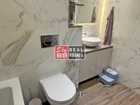 Prodaja, četvorosoban stan, 110m², Južni Bulevar, Vračar Sve Podlokacije - image 12