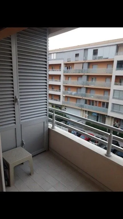 Rent, studio apartment, 30m², City Kvart, Podgorica