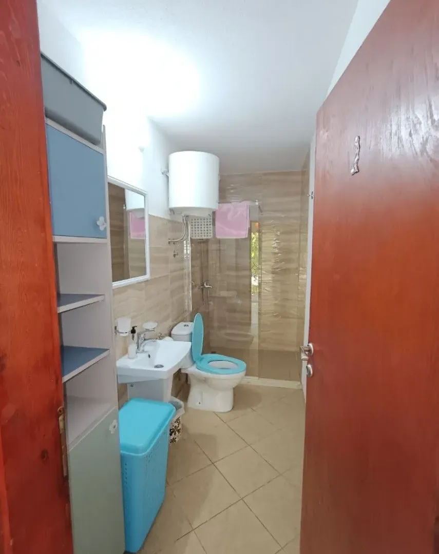 Prodaja, kuća, 300m², Utjeha, Bar