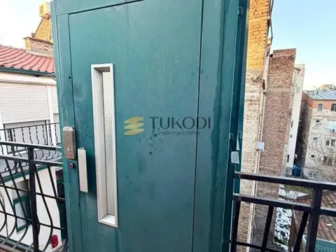 Izdavanje, stan, 210m², Stari Grad, Beograd - image 24