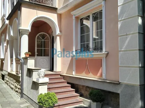 Prodaja, ugostiteljski objekat, 589m², Centar, Kragujevac - image 1