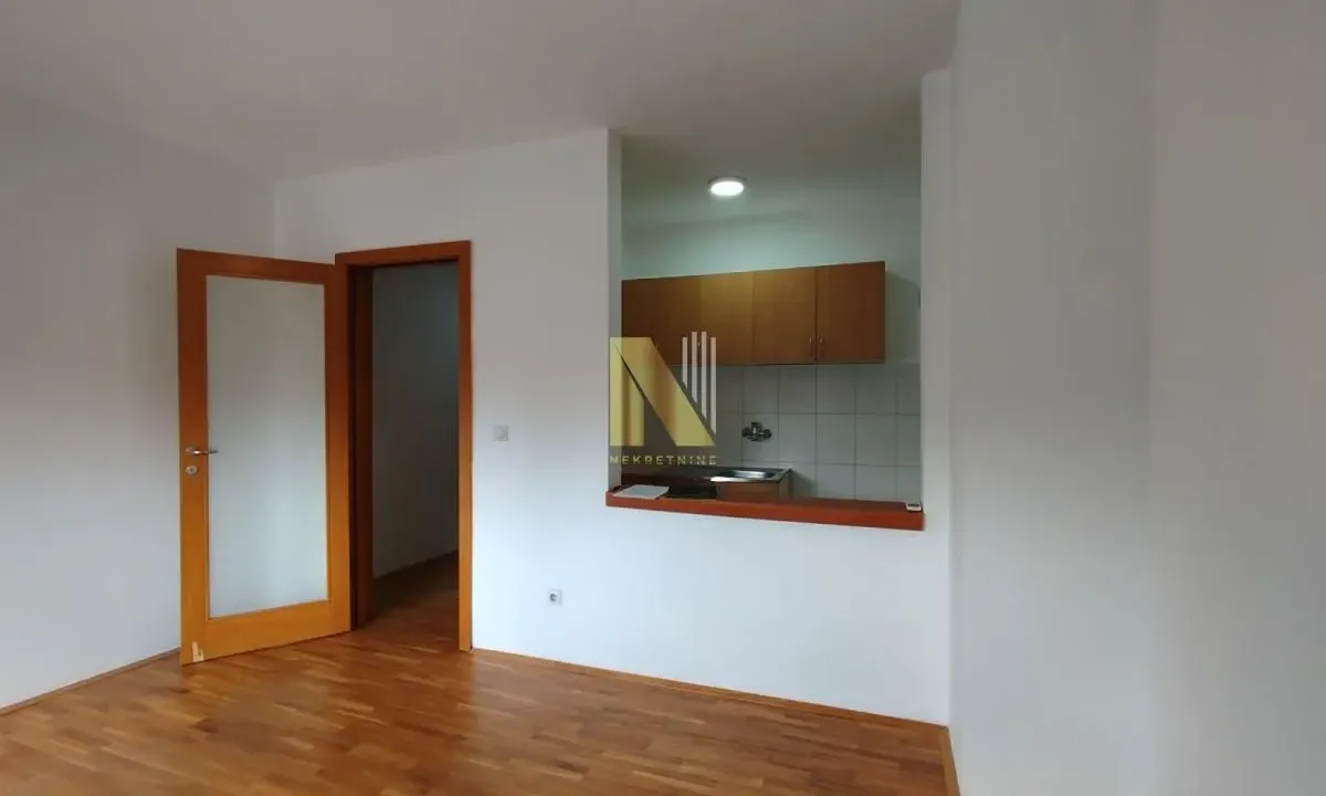 Sale, one bedroom apartment, 32m², Rotkvarija, Novi Sad Sve Podlokacije