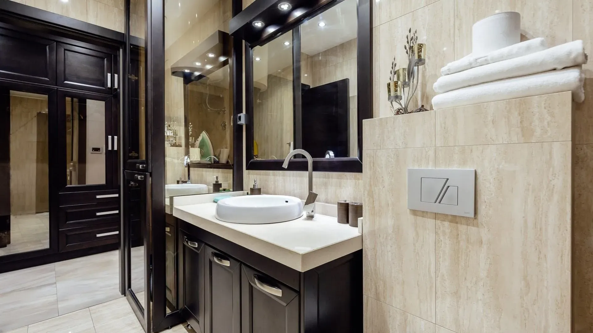 Prodaja, dvosoban stan, 117m², Stari Grad Kotor, Kotor