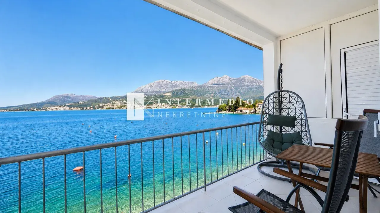 Sale, two bedroom apartment, 71m², Rose, Herceg Novi