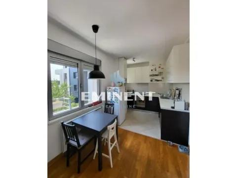 Rent, two bedroom apartment, 55m², Vračar Hram, Vračar Sve Podlokacije - image 5