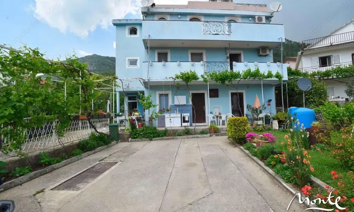 Prodaja, kuća, 221m², Budva, Crna Gora